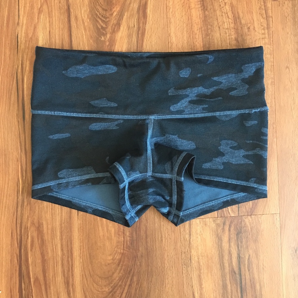 Lululemon boogie shorts